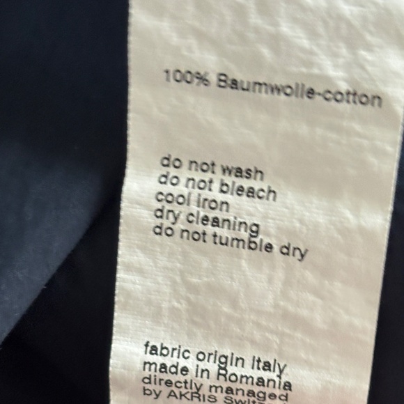 AKRIS punto Navy Blue Belted Rolled Cuff Ankle Pant - Picture 8 of 8